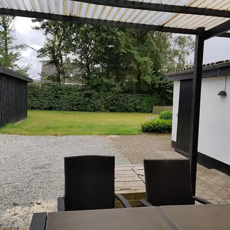 Villa Moderniseret Bornevenligt Hus Taet Pa Forlystelser
